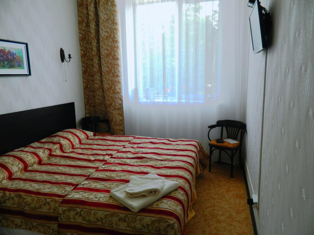 Florentina Hotel Edinet Εξωτερικό φωτογραφία